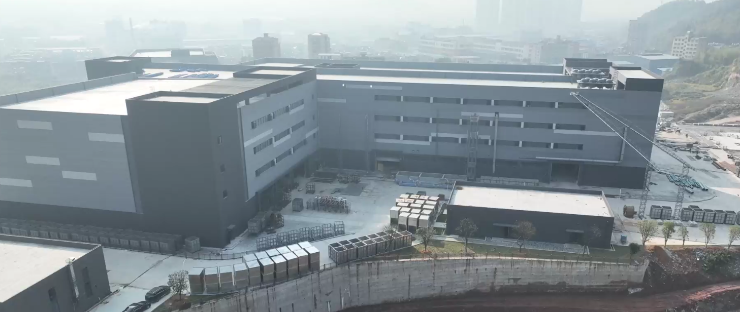 福建松溪經(jīng)濟開發(fā)區(qū)東園新型紡織專業(yè)園標(biāo)準(zhǔn)化廠房項目一期已完工，準(zhǔn)備驗收